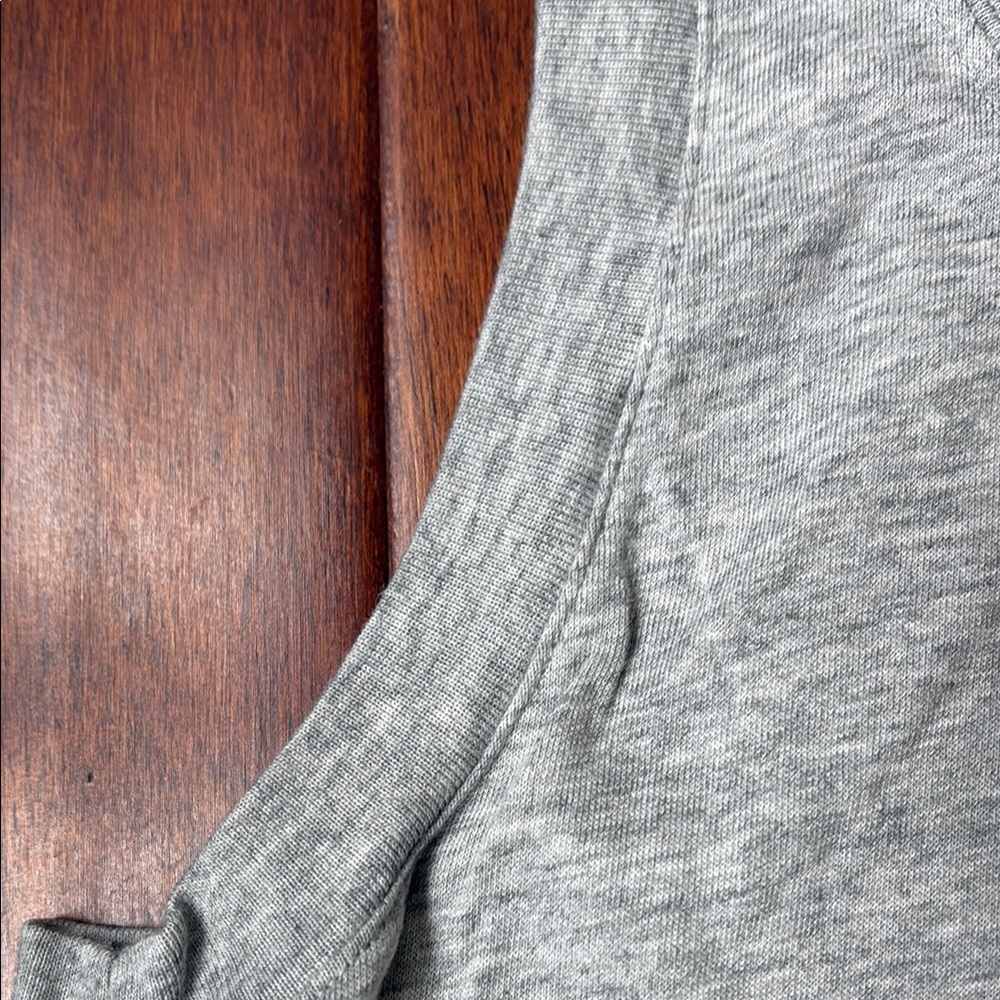 Nike Women’s Tank Tops - Gray/white and Black/pink - Picture 8 of 11